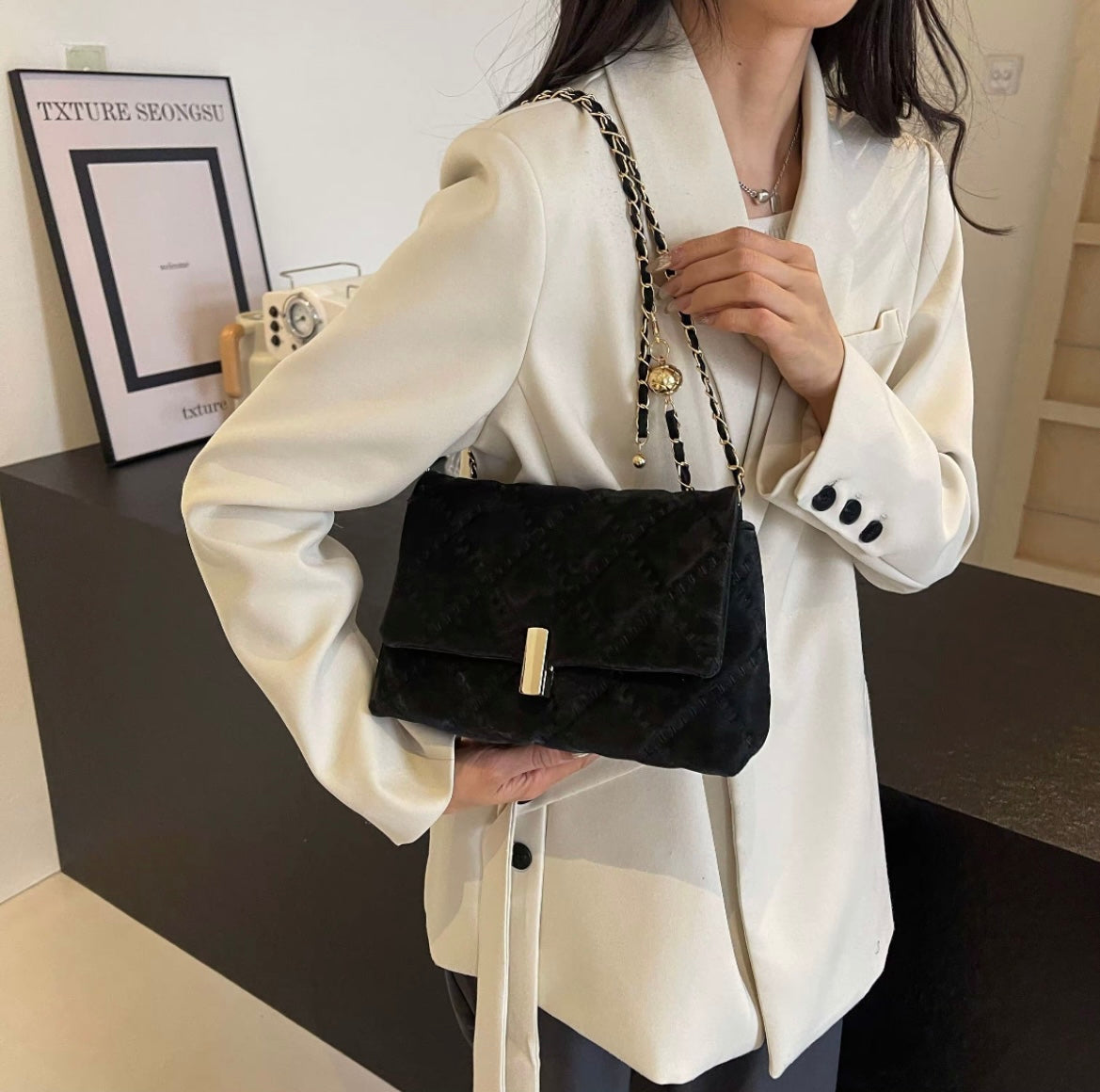 Miro Seoul Bar-Clasp Shoulder & Crossbody Bag