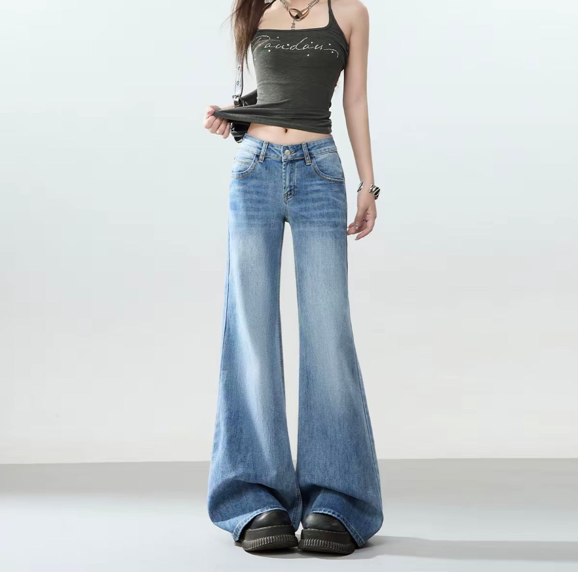 蓝调年代 美式浅蓝微喇牛仔裤 Blue Era American Loght Blue Flared Jeans