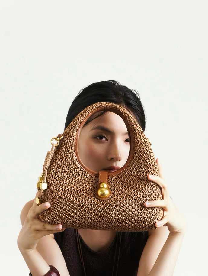 Pine Echo Oriental Aesthetic Gourd-shaped Woven Designer Bag