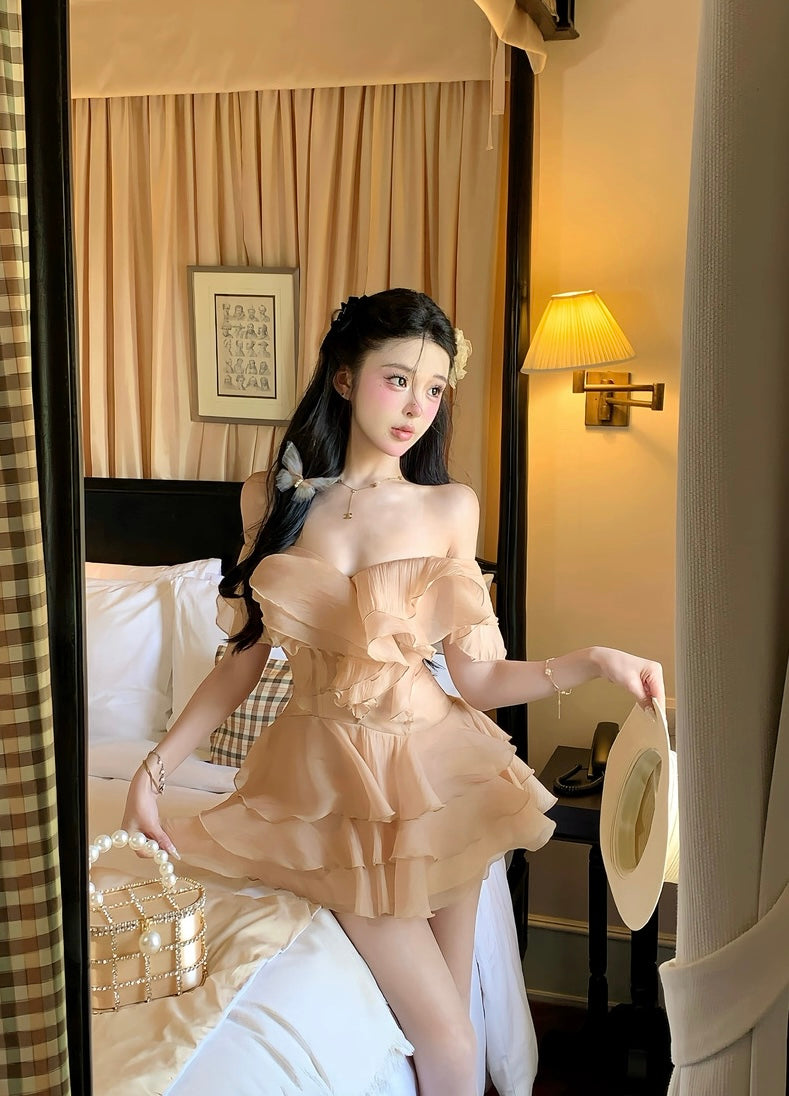 天鹅日常 花式一字肩清纯连衣裙 Swan Daily – Fancy Off-Shoulder Innocent Dress