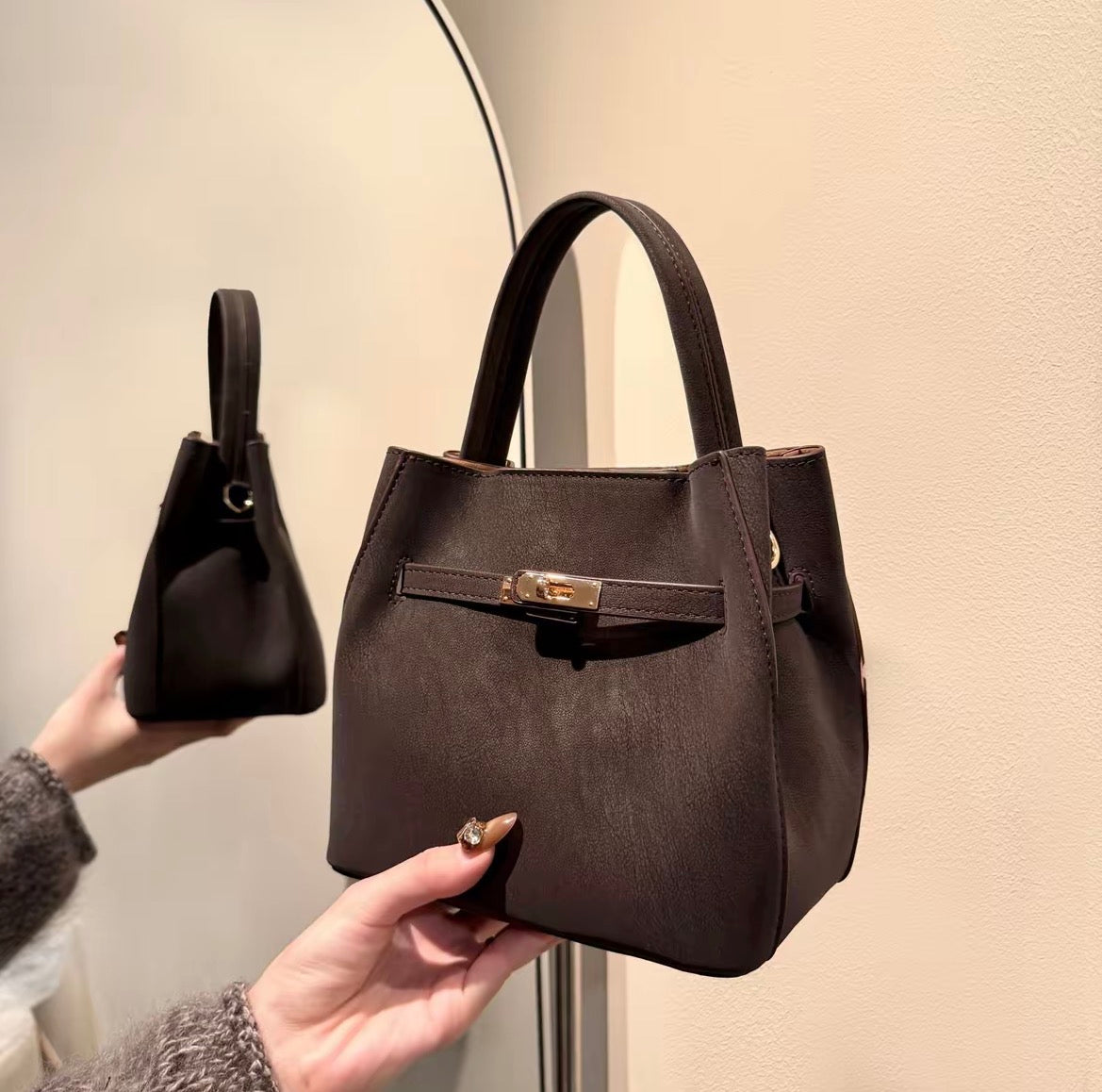 Smooth Design Keilly Structured Pebbled  Top Handle Bag - PU