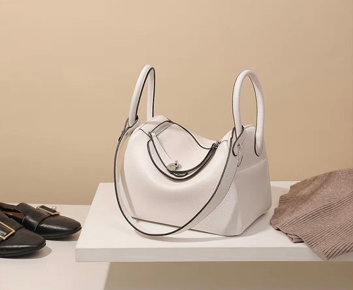 LINDI VERA Women’s Genuine Leather Doctor Bag Large-Capacity Pillow Shoulder Handbag