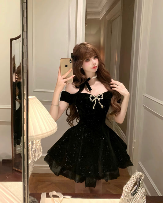 璀璨千金 黑色丝绒蓬蓬优雅连衣裙 Elegant Black Velvet Puffy Dress – Brilliant Heiress Collection