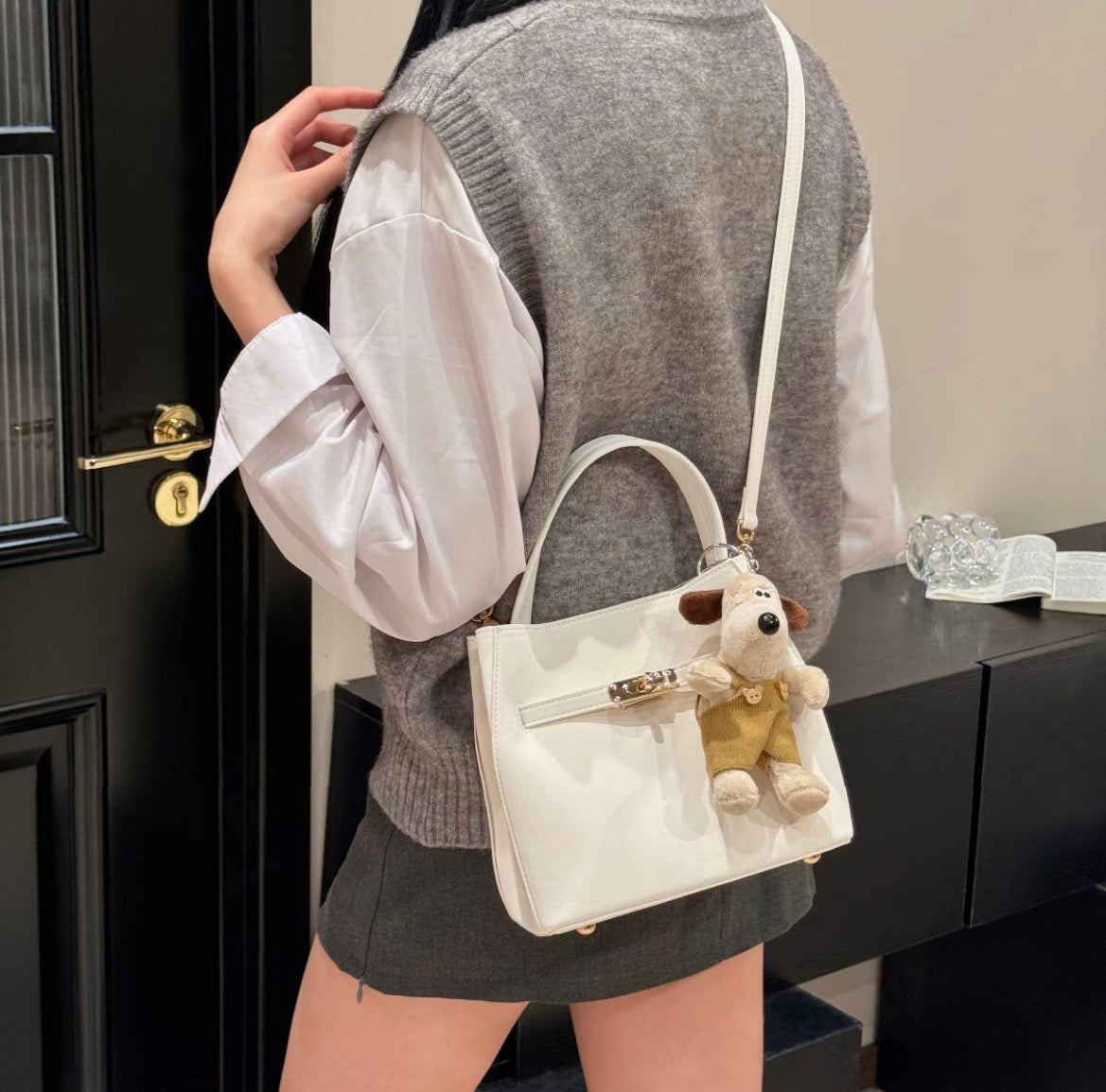 Smooth Design Keilly Structured Pebbled  Top Handle Bag - PU