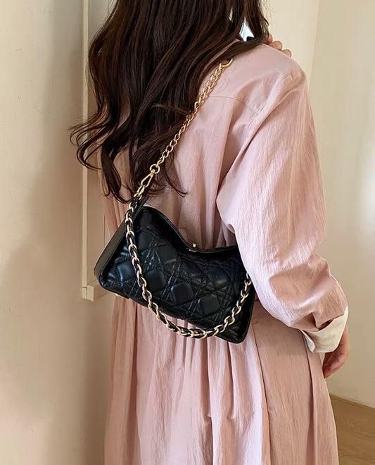 Chantelle Quilted Chain Bag