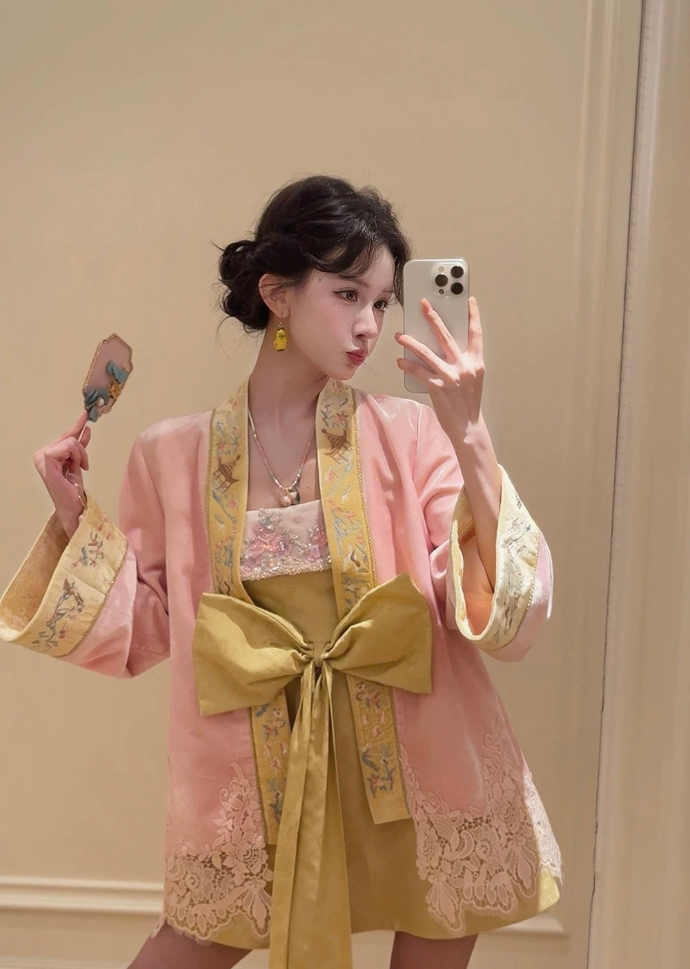 甜心茶会 新中式国风刺绣人丝外套 Sweetheart Tea Party New Chinese-Style Embroidered Viscose Jacket