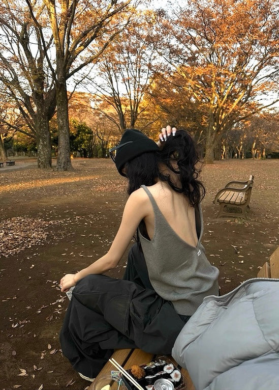 反转魅力 灰色露背针织上衣 Reverse Charm · Grey Backless Knit Top