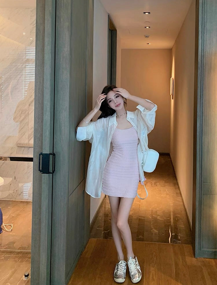 粉色太阳 肌理感收腰连衣裙 Pink Sun Textured Cinched-Waist Dress
