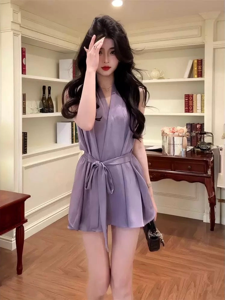 都市名媛 系带衬衣高腰短裤套装 Urban Socialite Tie-Front Shirt and High-Waisted Shorts Set
