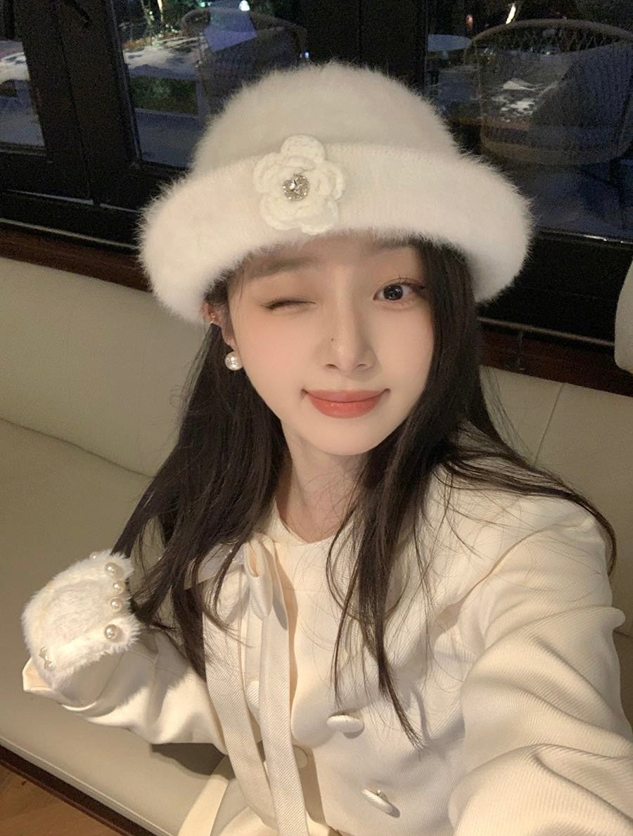 欧爵夫人 山茶花仿兔毛小香风卷边礼帽 Madame Oujue Camellia Faux Rabbit Fur Chanel-Inspired Rolled-Brim Hat