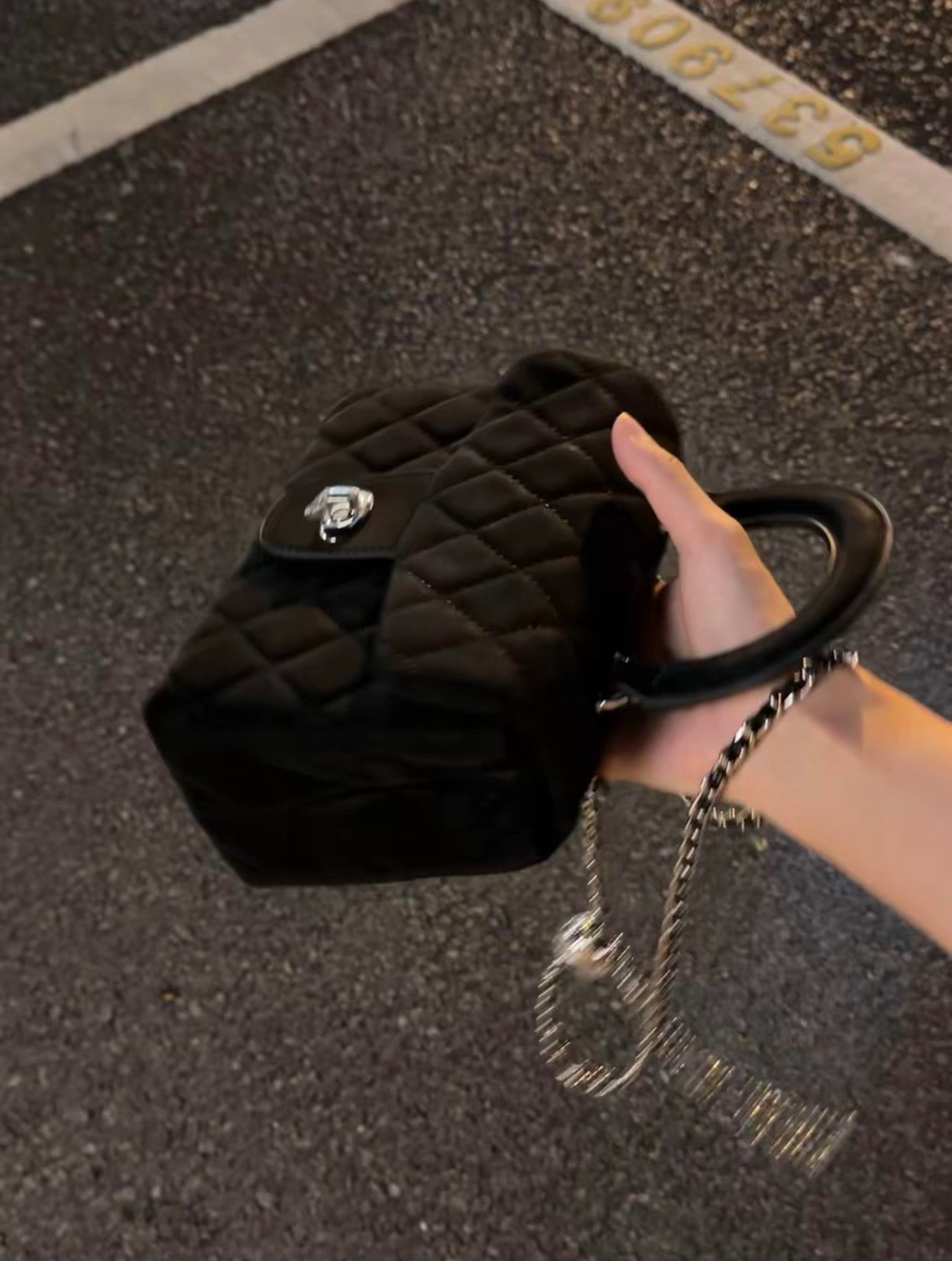 Premium No5 Adjustable Strap Crossbody Handbag