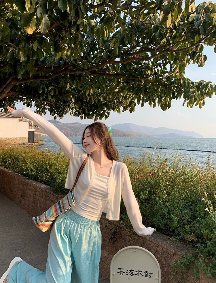 奶黄之夏 配吊带小外搭防晒针织开衫 Milky Yellow Summer – Camisole Set with Lightweight Knit Sun-Protective Cardigan