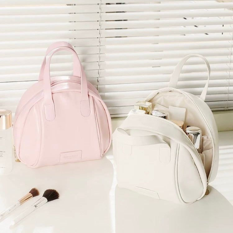 贝壳化妆包 化妆手提大容量收纳包袋 Shell Makeup Bag – Large-capacity Handheld Cosmetic Storage Bag