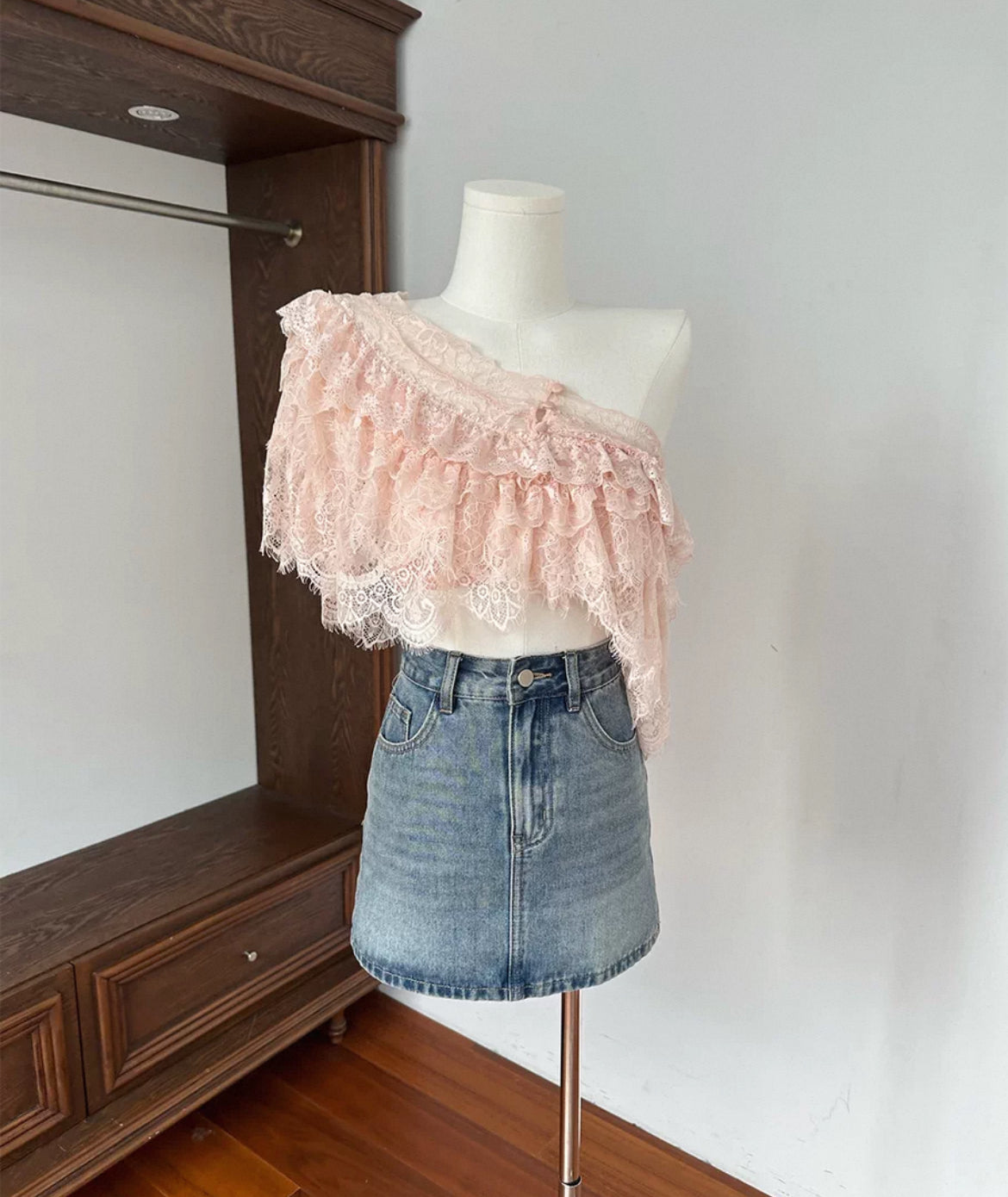 普罗旺斯夏日 甜美双色蕾丝叠加性感上衣 Provence Summer Sweet Two-Tone Lace Layered Sexy Top