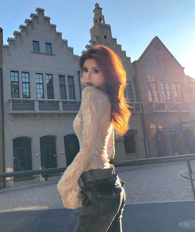 浮雕蕾丝 自发热蕾丝女秋冬内搭打底上衣 Embossed Lace Self-Heating Long-Sleeve Women’s Autumn/Winter Base Layer Top