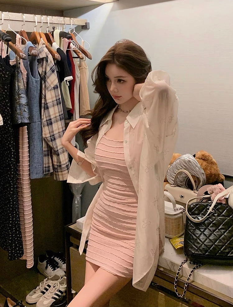 粉色太阳 肌理感收腰连衣裙 Pink Sun Textured Cinched-Waist Dress