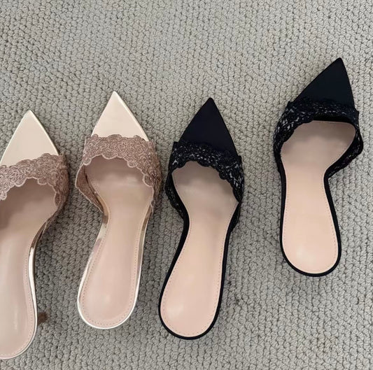 Chanson de France Lace Pointed-Toe Stiletto Heels