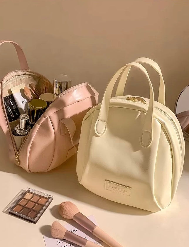 贝壳化妆包 化妆手提大容量收纳包袋 Shell Makeup Bag – Large-capacity Handheld Cosmetic Storage Bag