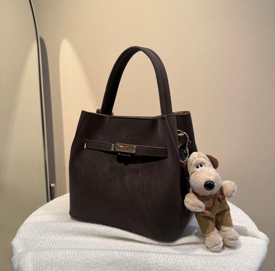 Smooth Design Keilly Structured Pebbled  Top Handle Bag - PU