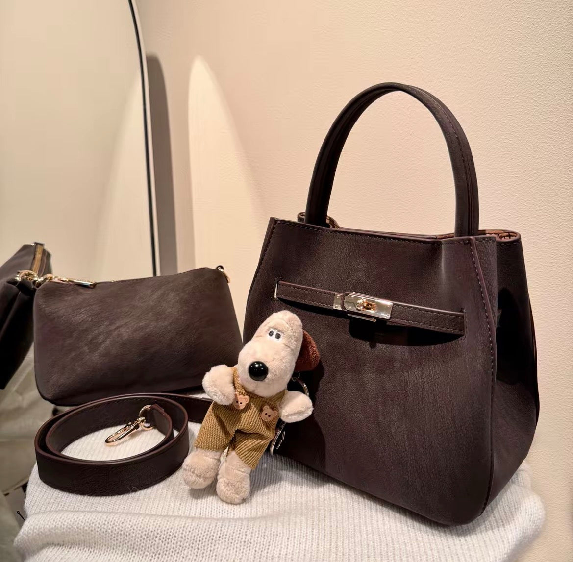 Smooth Design Keilly Structured Pebbled  Top Handle Bag - PU