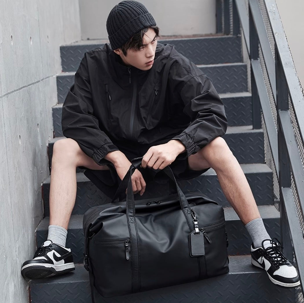 静谧海 防水多功能出差旅行手提运动包 Deep Silent: Versatile Waterproof Travel & Gym Duffel