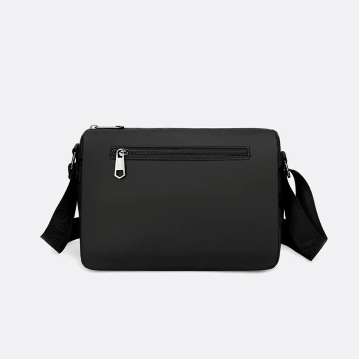 The Navigator Large Urban Messenger Bag