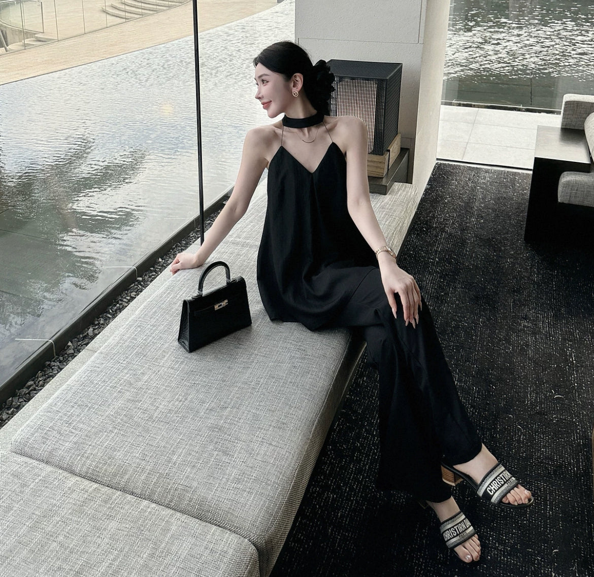 纯欲轻氧 挂脖吊带喇叭裤套装 Pure and Airy Halter Neck Cami with Flared Pants Set
