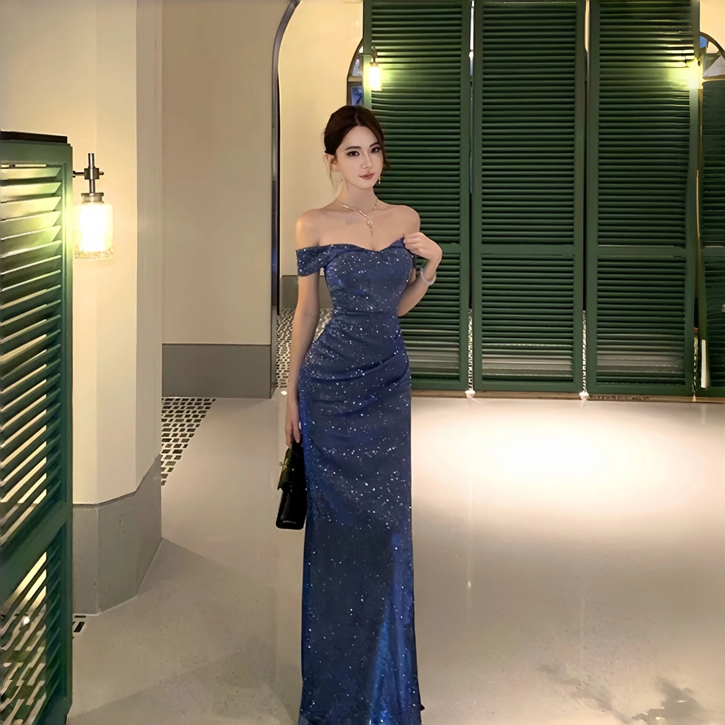 高贵可可 高级感闪闪亮一字肩抹胸连衣裙 Noble Cocoa Shimmer Off-Shoulder Strapless Dress