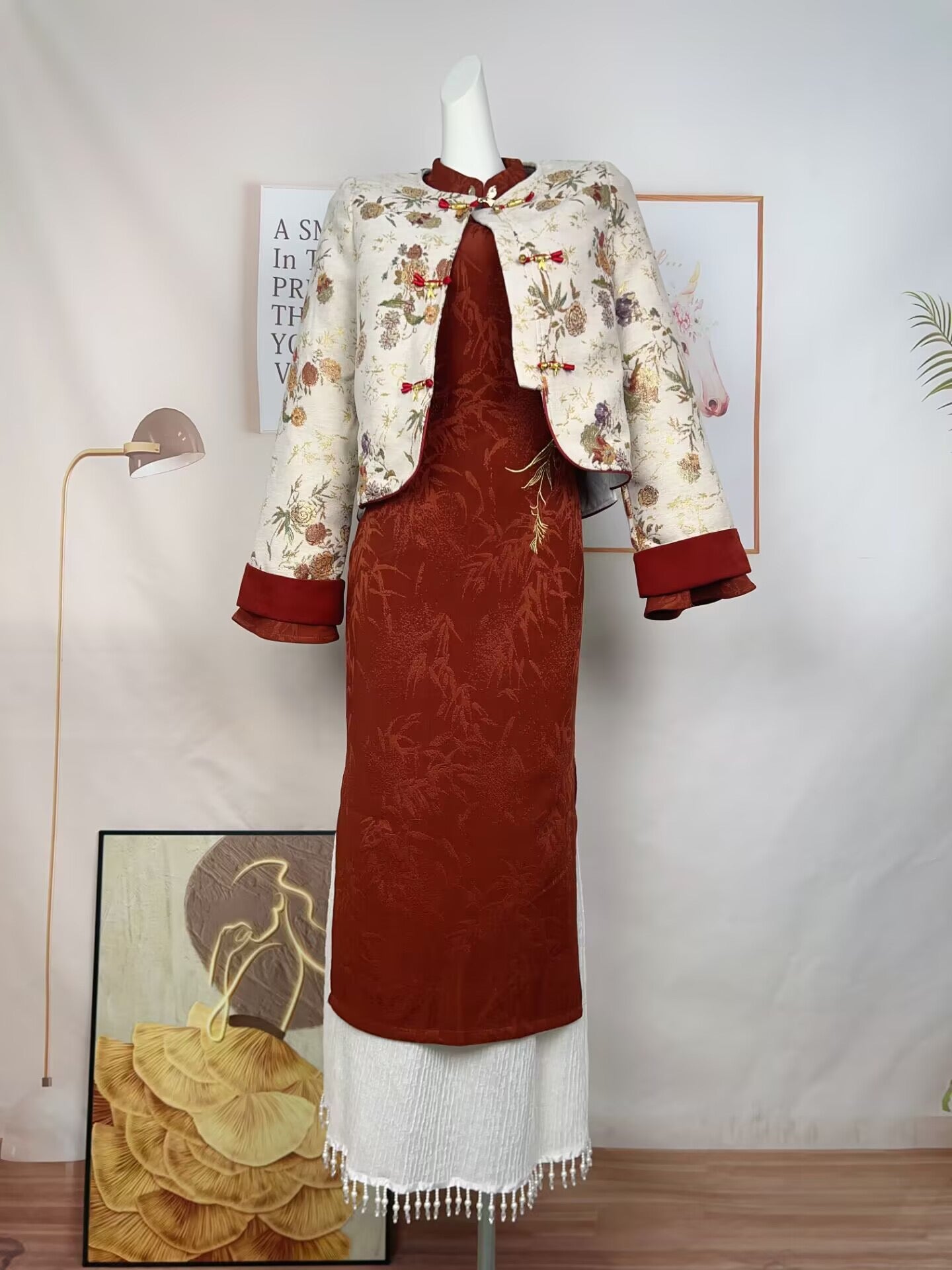 楚茜坊 新中式提花织金外套&旗袍 Chuxifang New Chinese-Style Gold-Jacquard Jacket & Qipao