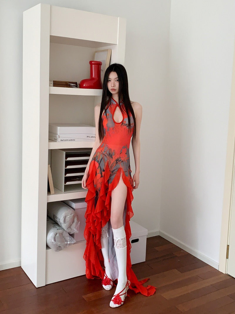 百日红 度假花卉印花红色荷叶边旗袍连衣裙 Crimson Crape Myrtle Vacation Floral Print Red Ruffle Qipao Dress