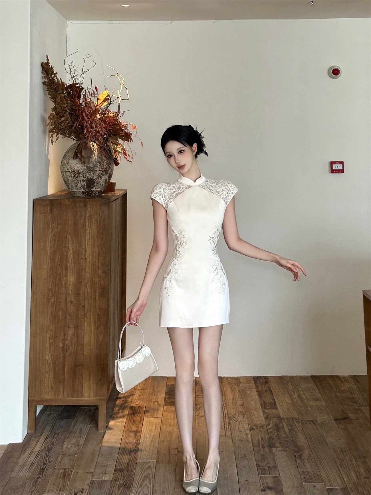 定制蕾丝 刺绣包臀原创旗袍裙 Custom Lace Embroidered Bodycon Original Qipao Dress