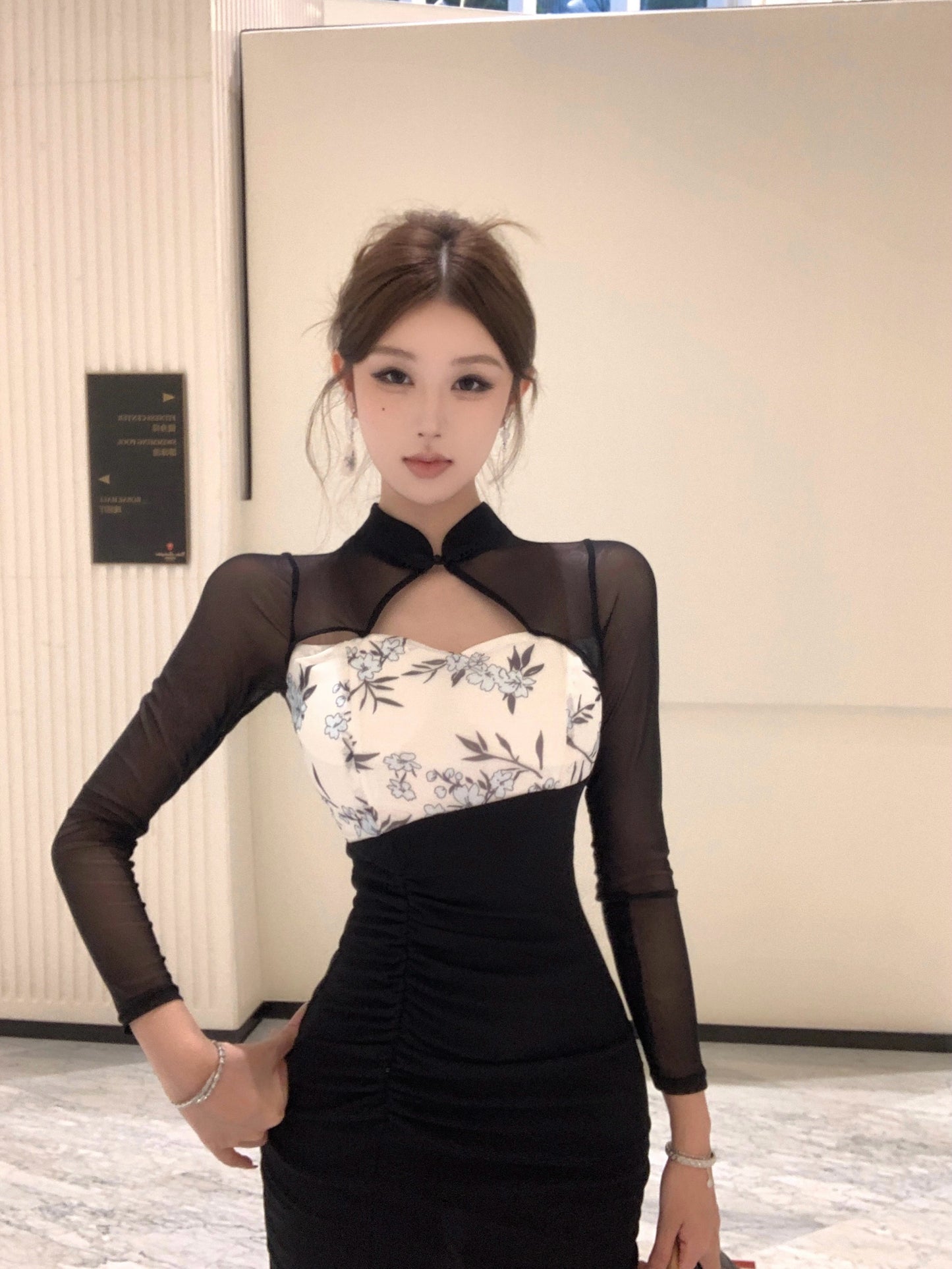 现代九罗 气质修身改良新中式旗袍连衣裙 Modern Jiuluo Elegant Slim-Fit Modified New Chinese Qipao Dress