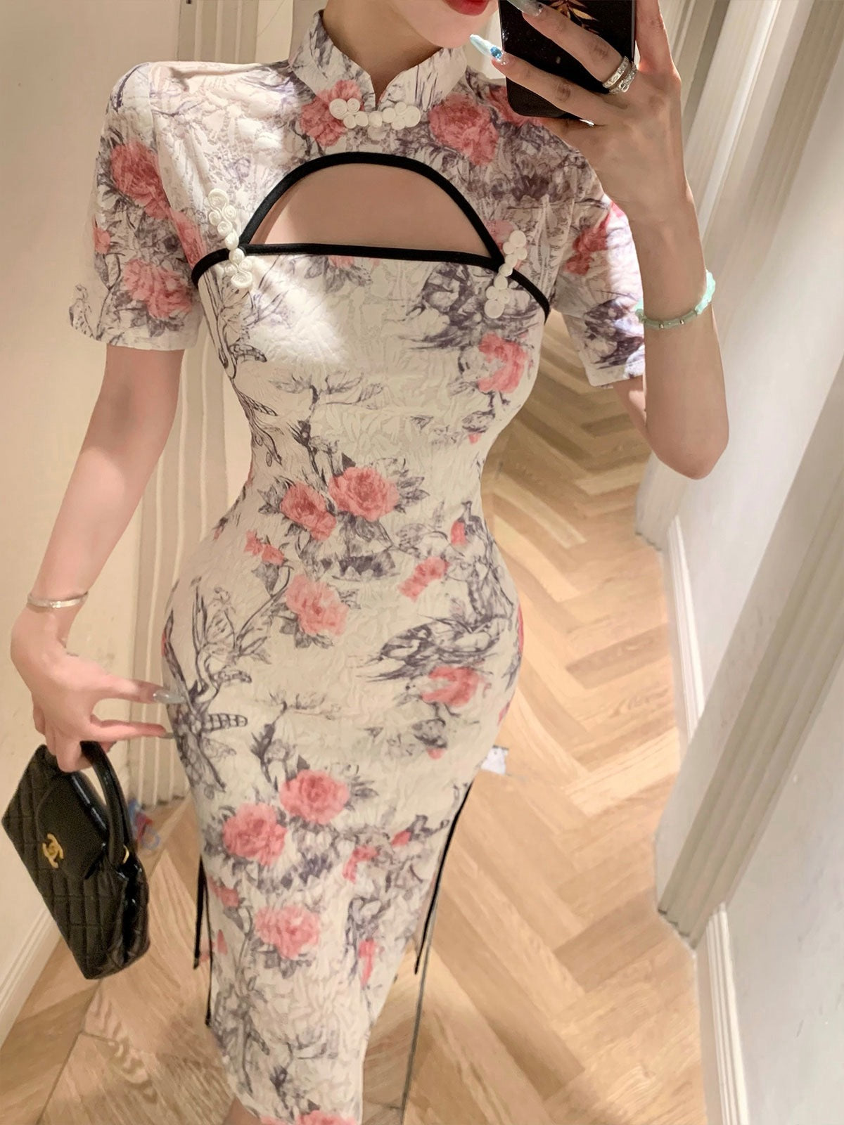 繁花似锦 新中式年轻款改良旗袍  Blooming Splendor New Chinese-Style Modern Modified Qipao