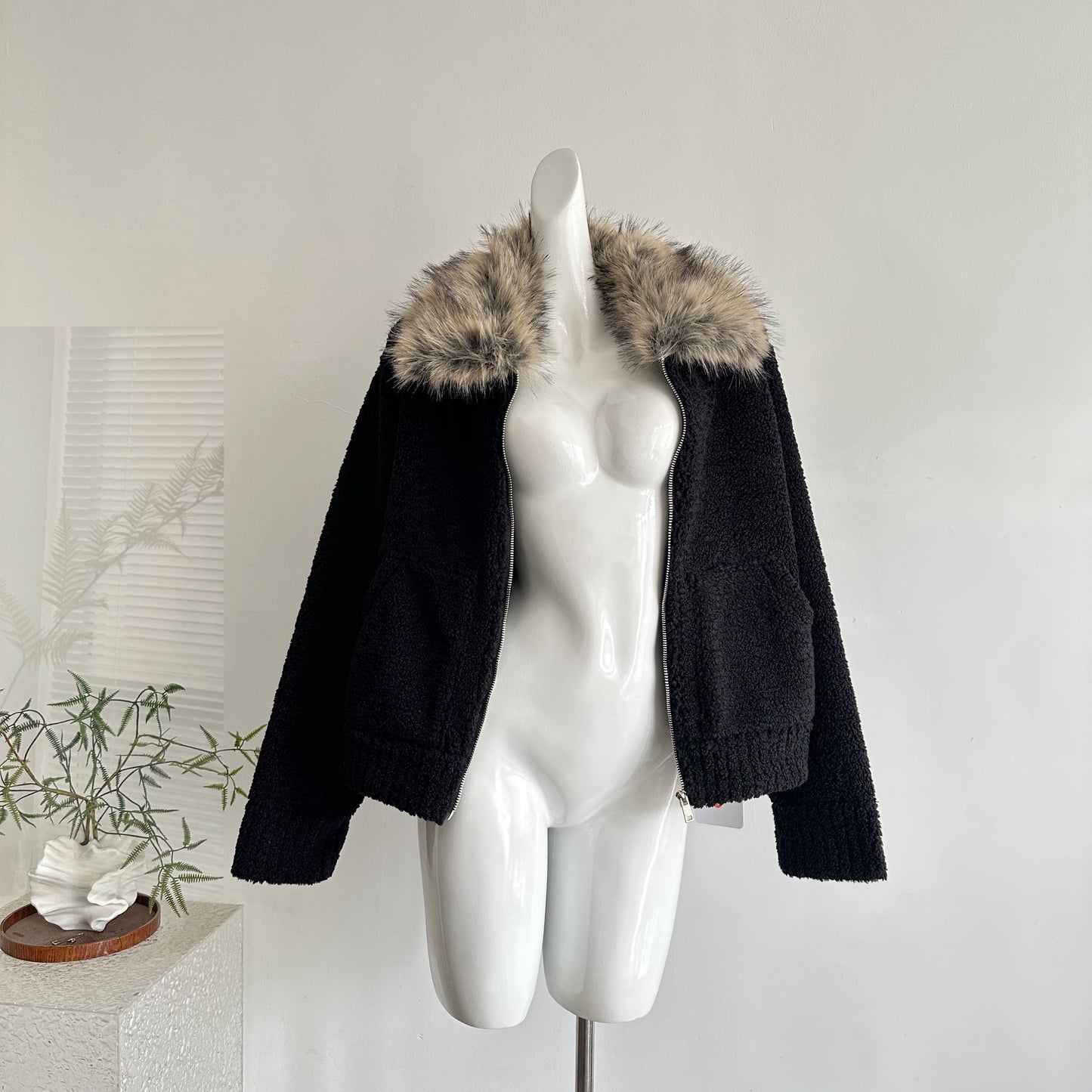 再遇见 定染毛领小颗粒羊羔毛冬装外套 ReMeet Dyed-Fur Collar Small-Pile Sherpa Winter Coat