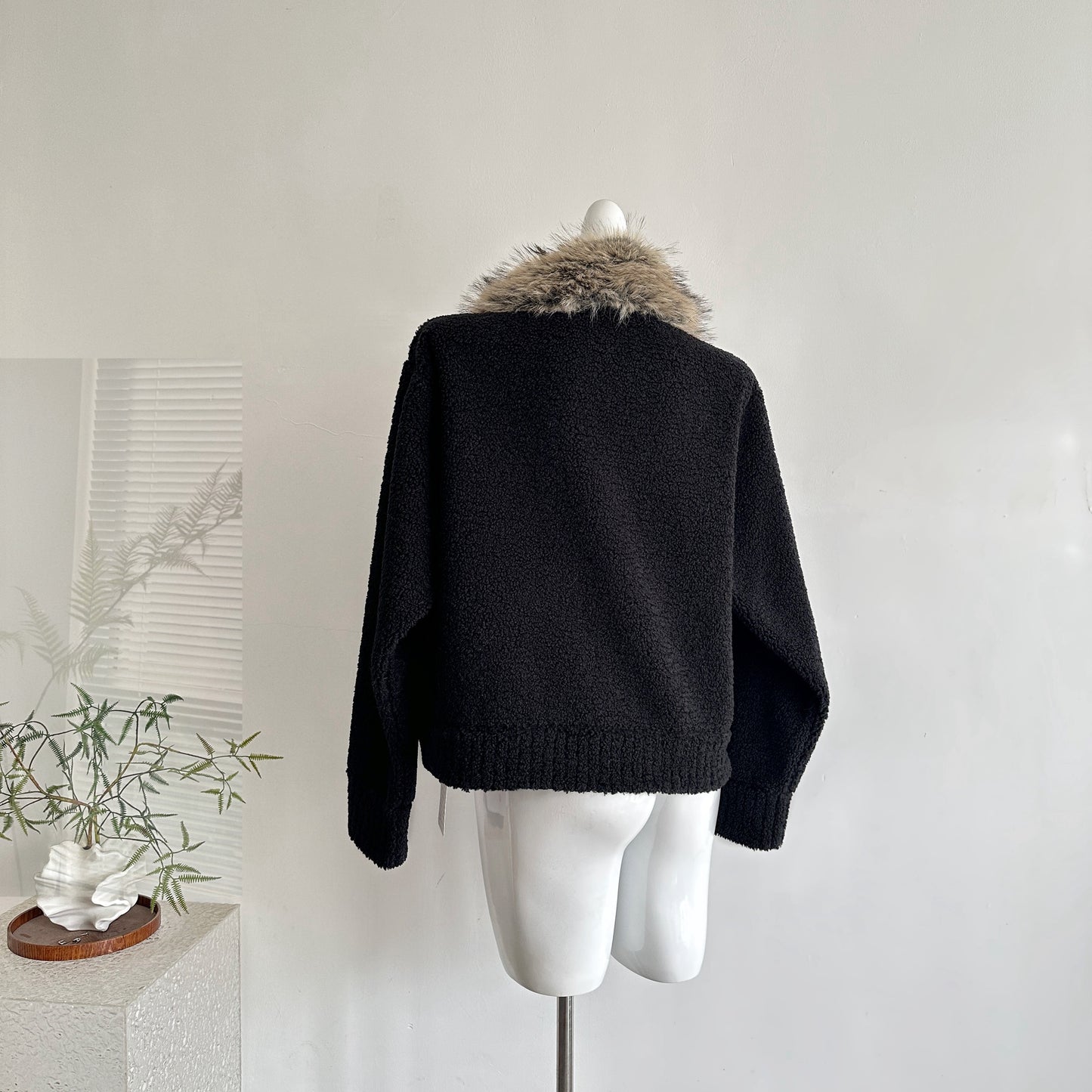 再遇见 定染毛领小颗粒羊羔毛冬装外套 ReMeet Dyed-Fur Collar Small-Pile Sherpa Winter Coat