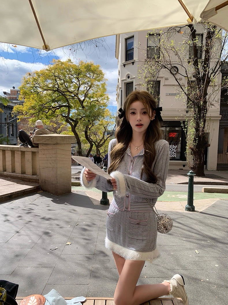 蓝花楹 宽松拼接纱线毛感针织上衣+半裙套装 Jacaranda Loose-Fit Fuzzy Knit Top and Skirt Set