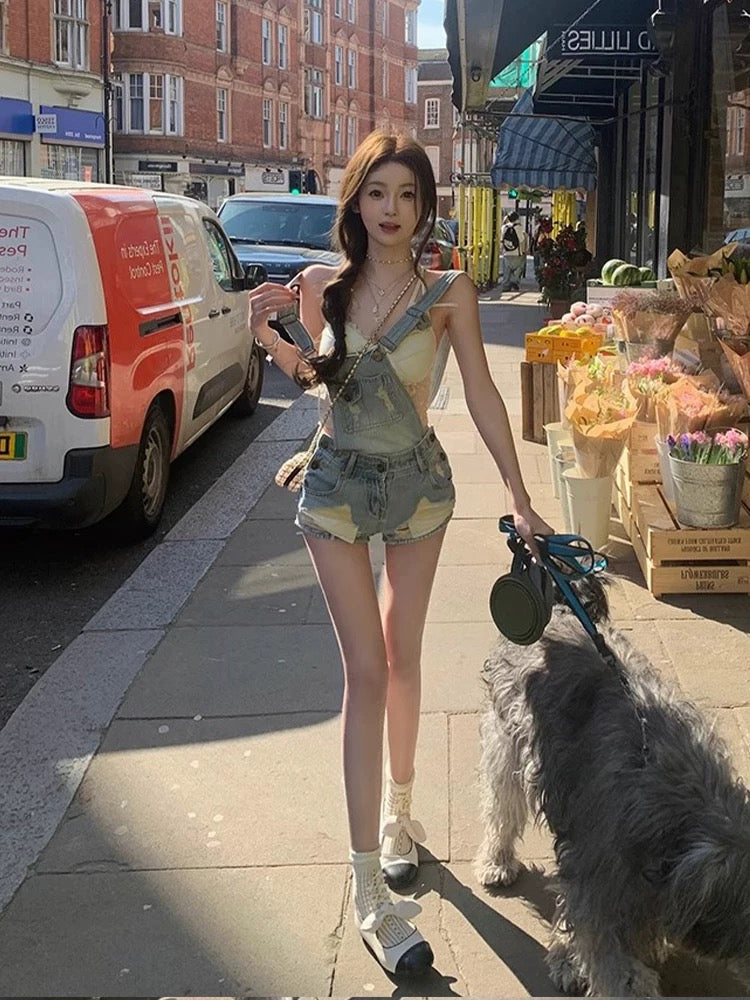 英区留学生 俏皮两色牛仔背带短裤套装 UK-Based Student Playful Two-Tone Denim Overall Shorts Set