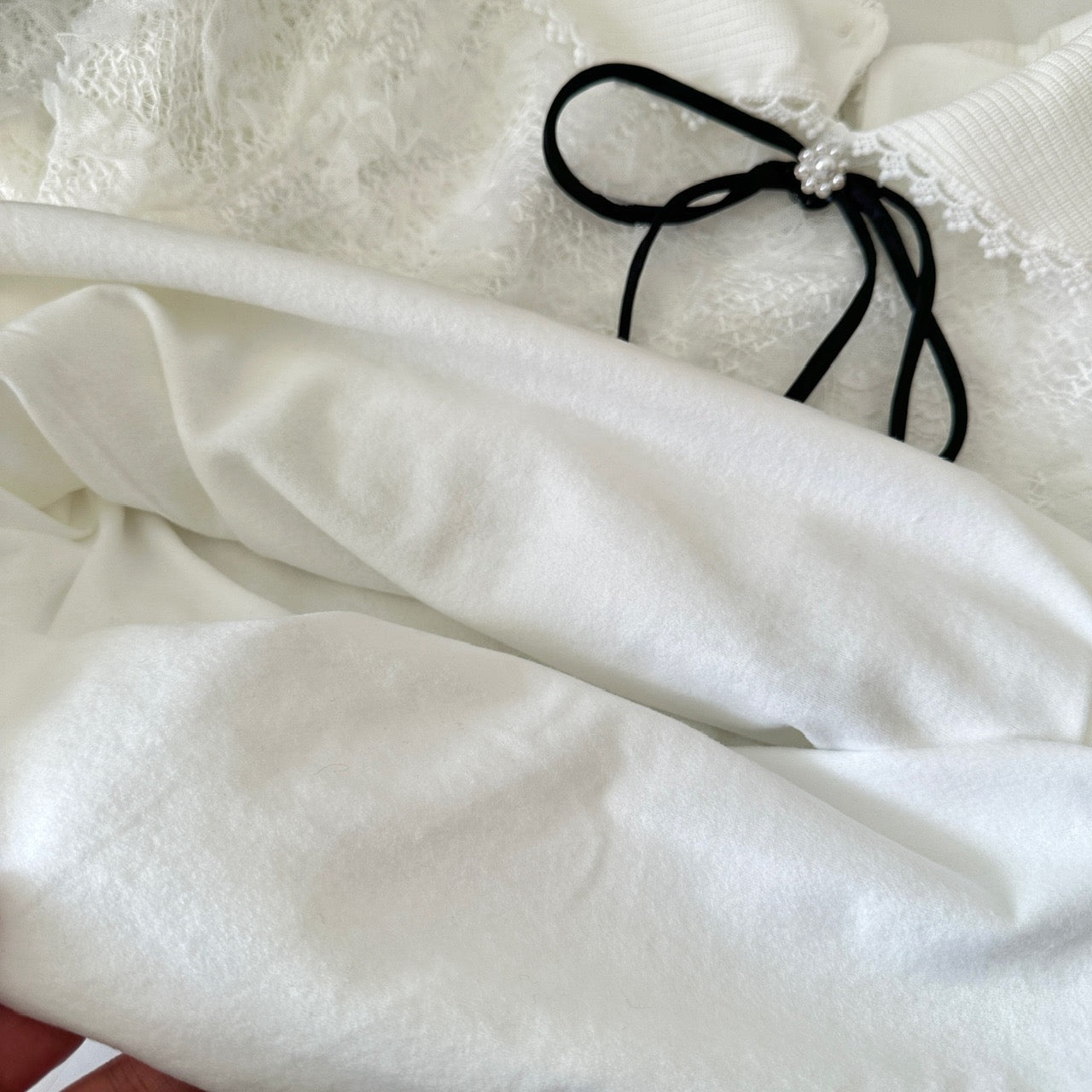 雪松星 蕾丝花边针织领上衣半裙套装 Cedar Star Lace-Trim Knit Collar Top and Midi Skirt Set