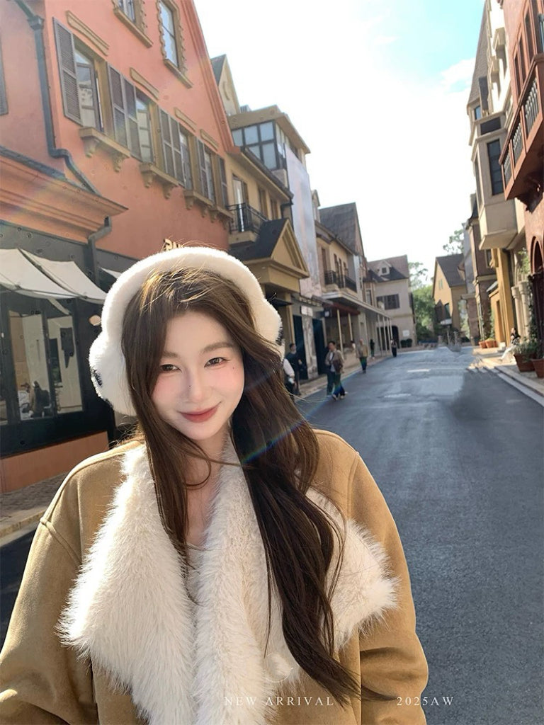 旧日咖啡馆 韩系皮草大翻领仿麂皮绒大衣 Old Days Café Korean-Style Faux Fur Wide-Collar Suede Coat