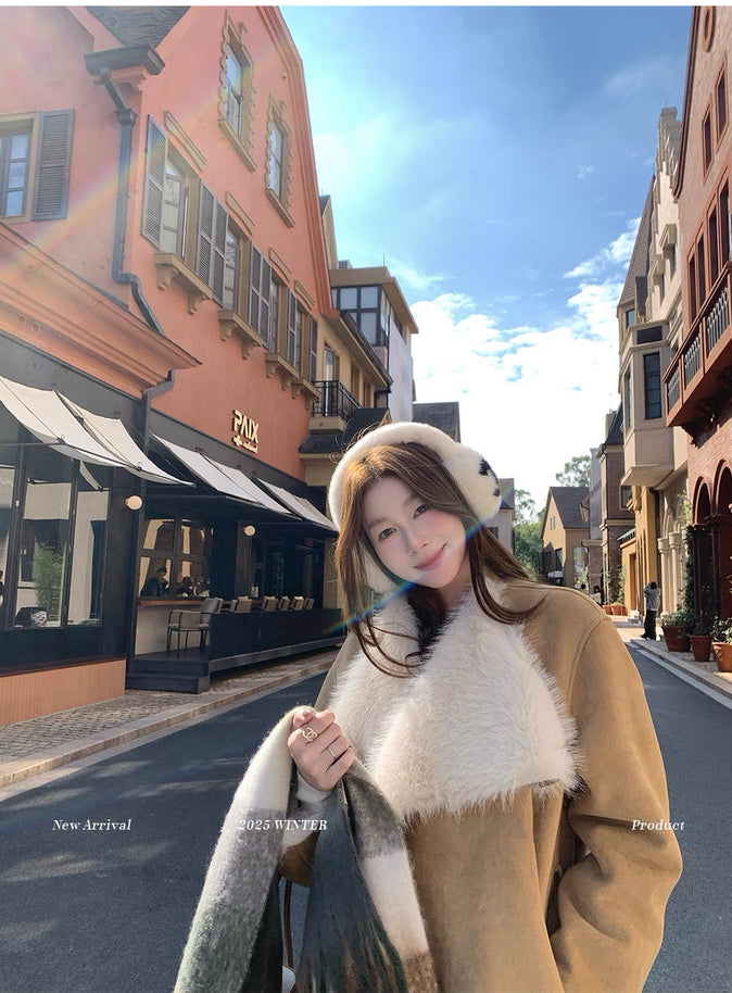 旧日咖啡馆 韩系皮草大翻领仿麂皮绒大衣 Old Days Café Korean-Style Faux Fur Wide-Collar Suede Coat