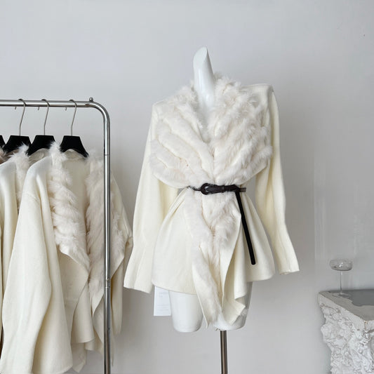 娇宠贵女 长款狐狸毛领收腰针织女外套 Pampered Noble Lady Long Knitted Coat with Fox Fur Collar and Waist Cinching