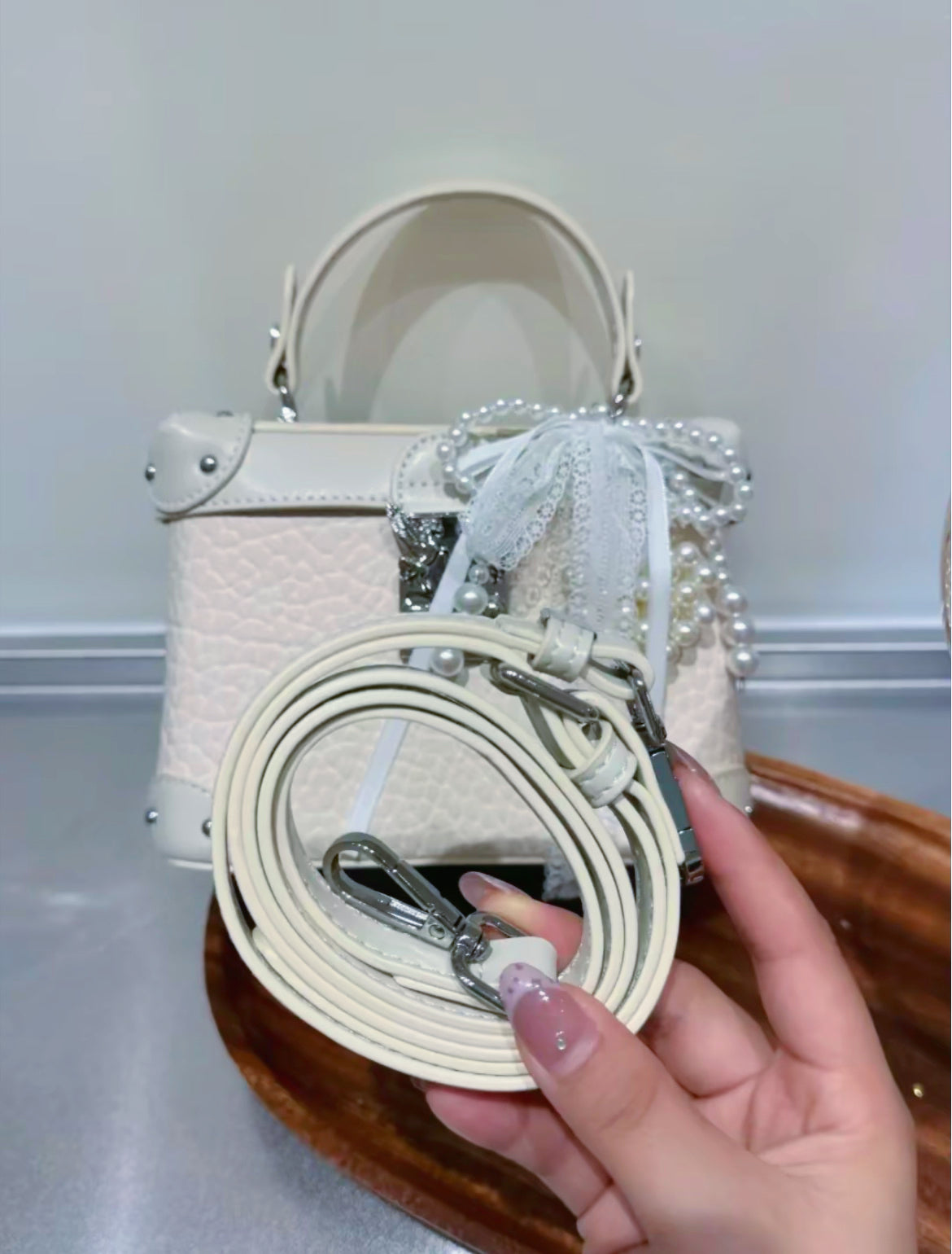 Pearl Cloud Classic Shoulder Bag & Premium Handbag