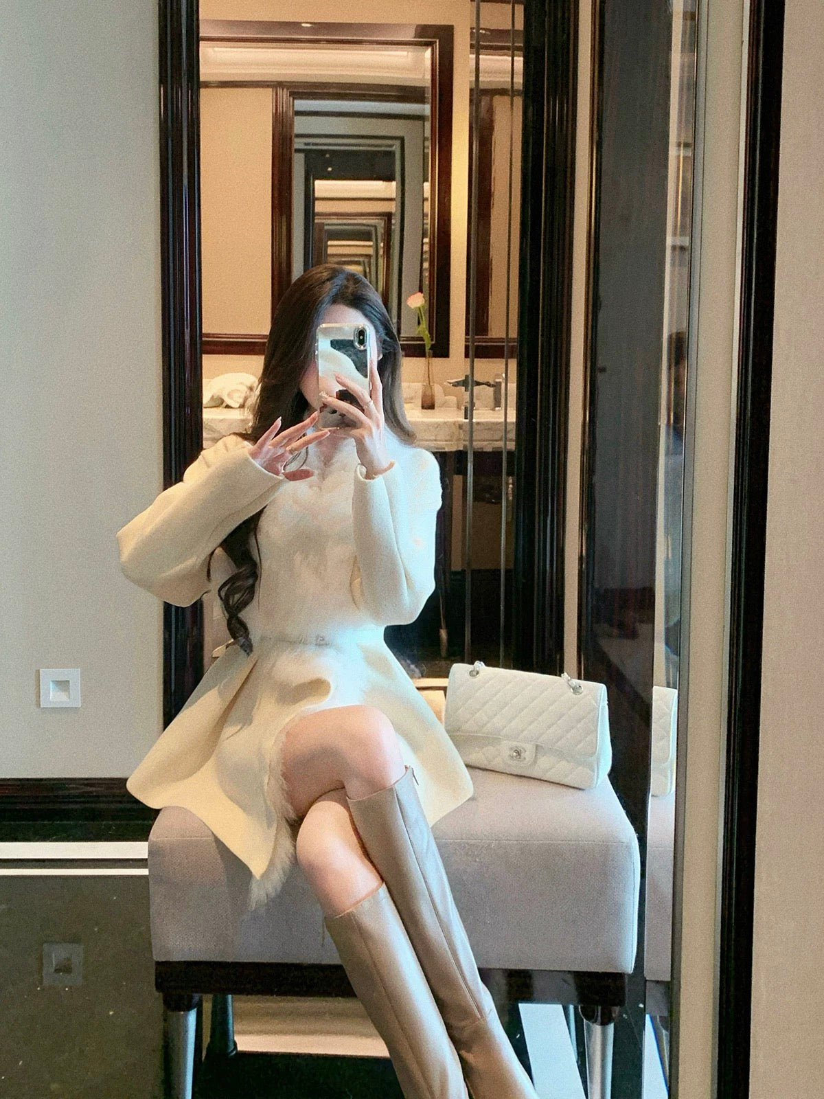 娇宠贵女 长款狐狸毛领收腰针织女外套 Pampered Noble Lady Long Knitted Coat with Fox Fur Collar and Waist Cinching