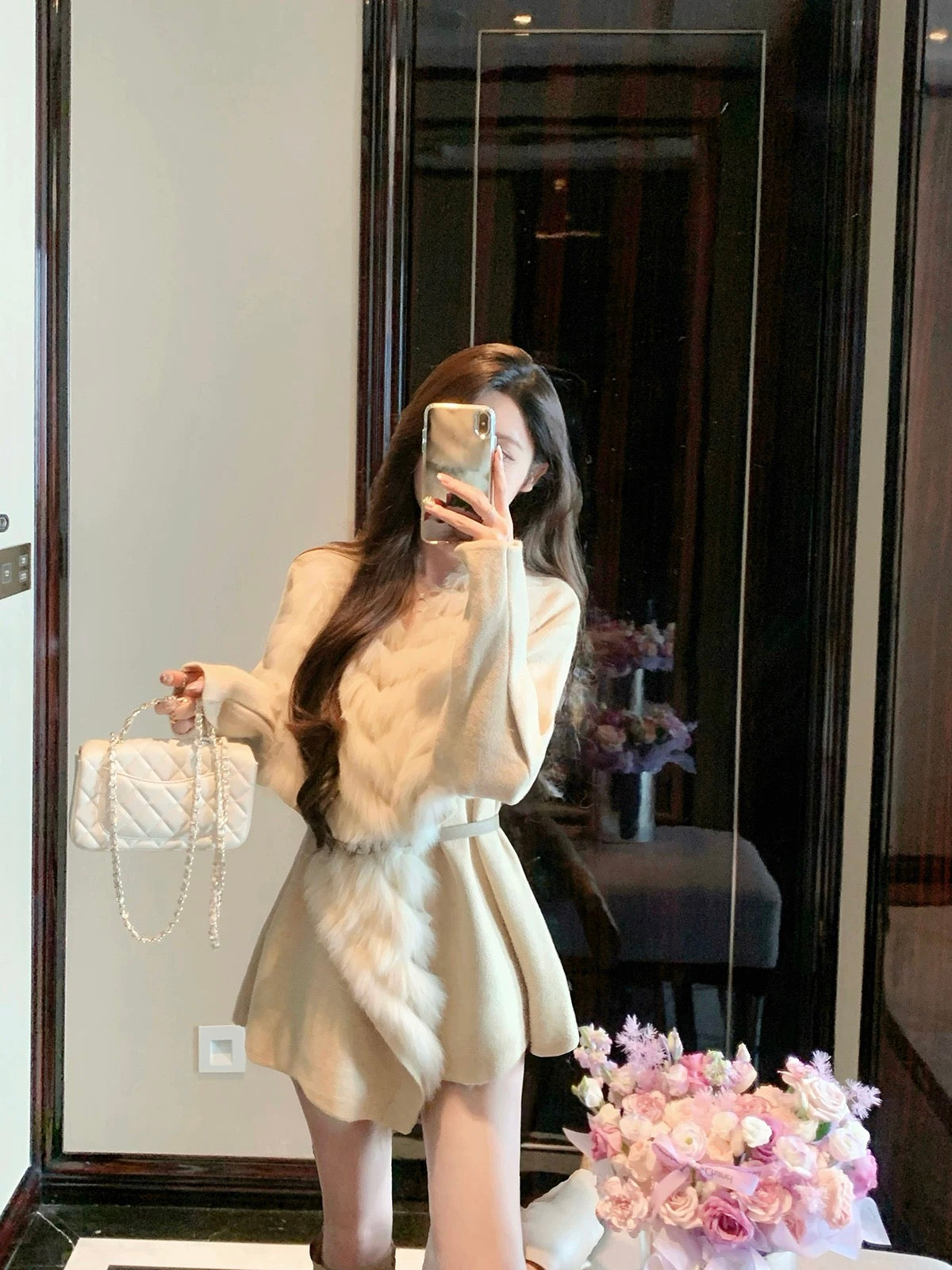 娇宠贵女 长款狐狸毛领收腰针织女外套 Pampered Noble Lady Long Knitted Coat with Fox Fur Collar and Waist Cinching