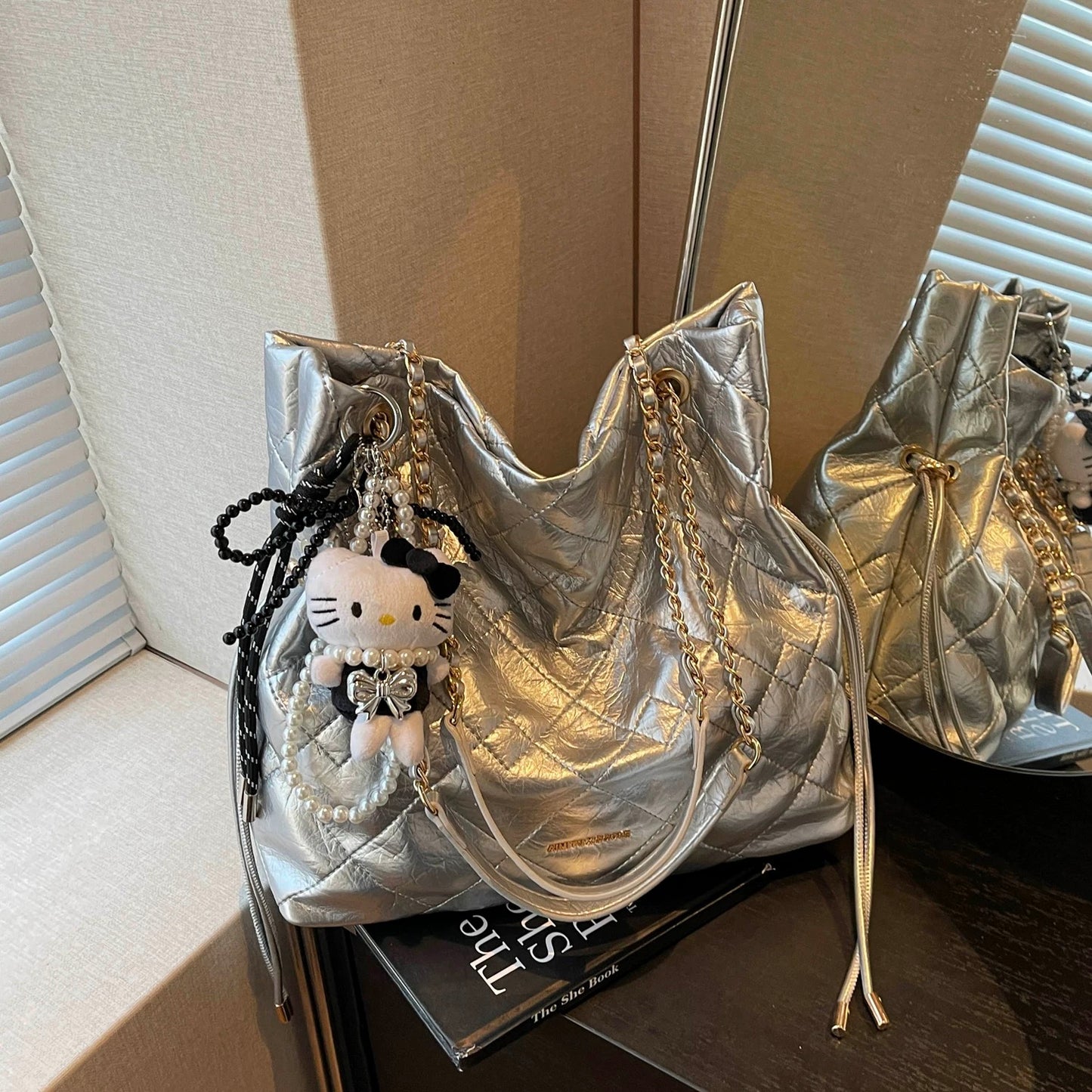 Seoul Glow The Ultimate Urban Chic Large Tote