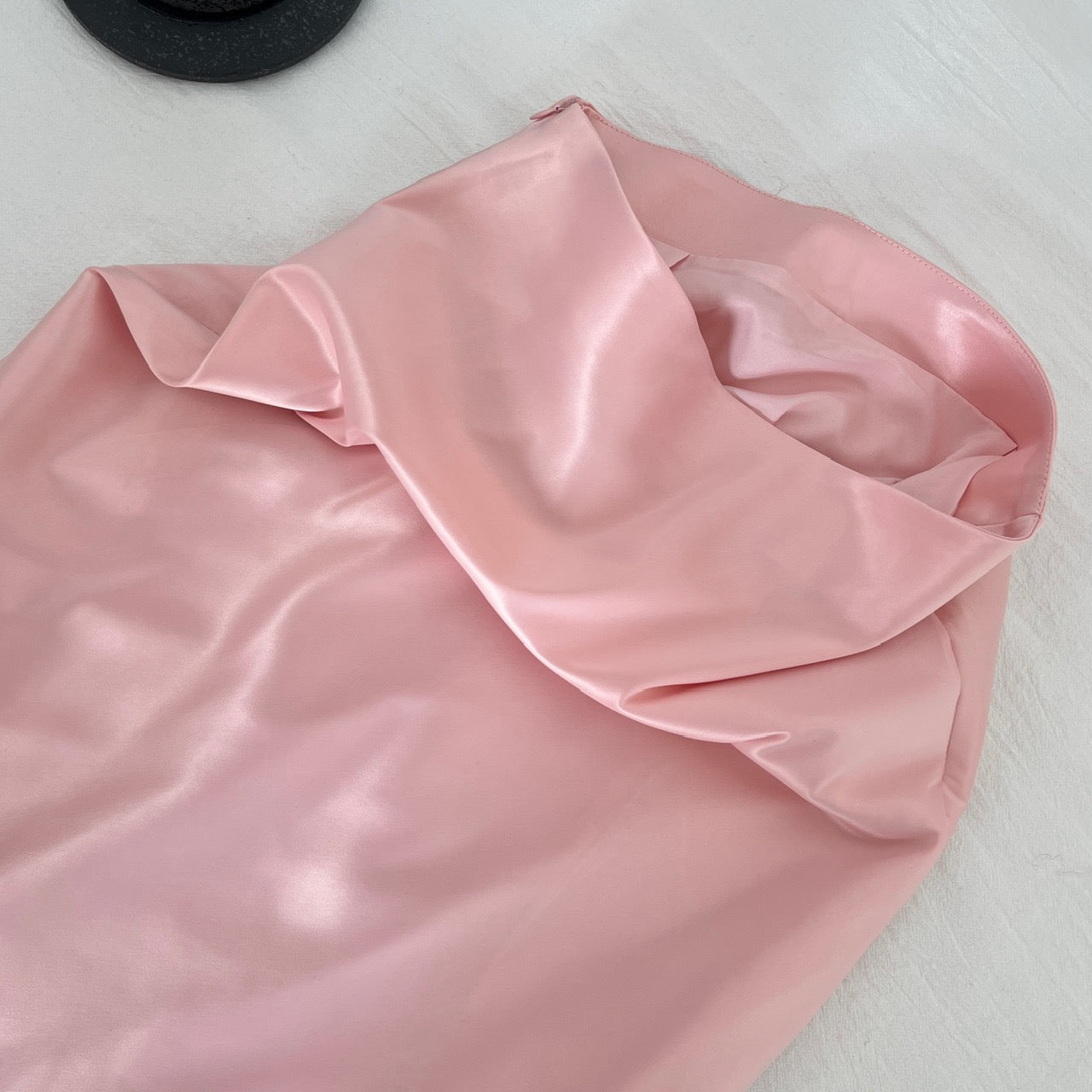 贵货-莉莉丝 蕾丝鱼骨蝴蝶结抹胸高腰锻面鱼尾半裙套装 Premium Design Lace Corset-Style Strapless Satin Mermaid Skirt Set with Bow Detail