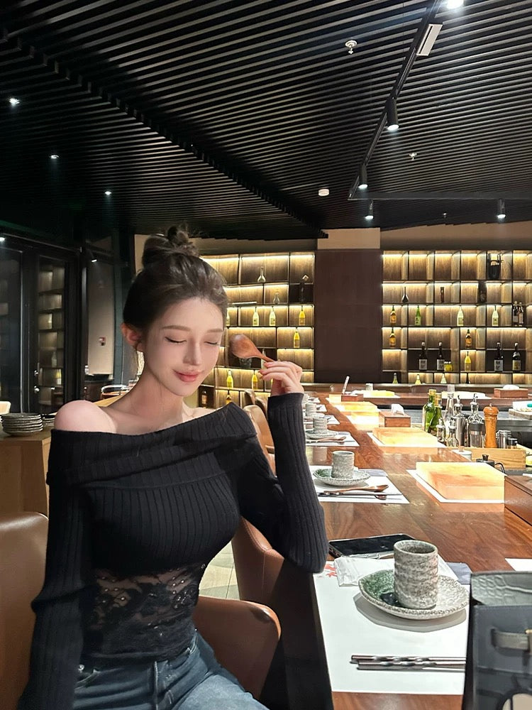 半雾弥香 蕾丝拼接性感一字肩针织衫上衣 Hazy Charm Lace-Panel Off-Shoulder Knit Top