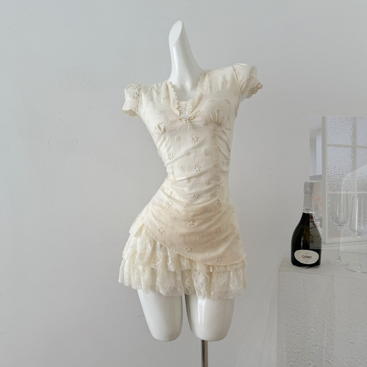 蕾丝泡沫 假两件蕾丝纯欲连衣裙 Lace Bubble Faux Two-Piece Pure Desire Lace Dress