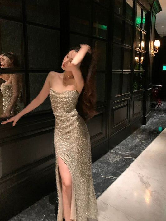 银色星光 高级银色亮闪吊带连衣裙 Silver Starlight Premium Sparkling Silver Slip Dress