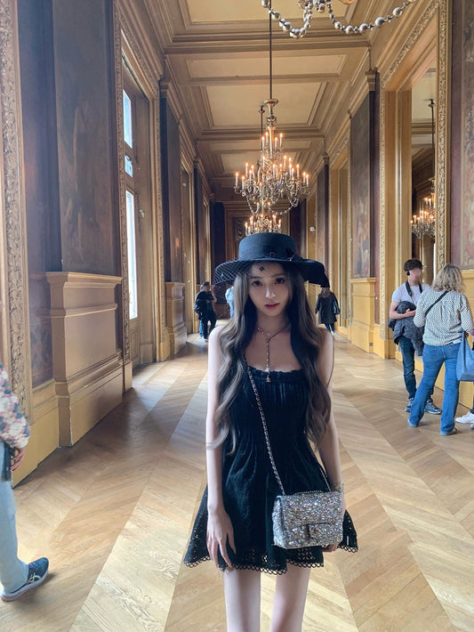 康鹏街31号 蕾丝抹胸镂空钩花连衣裙 Kangpeng Street, Lace Strapless Hollow Crochet Dress